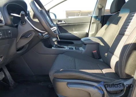 2018 Kia Sportage Lx из США, поврежденный, VIN KNDPMCAC5J7339665